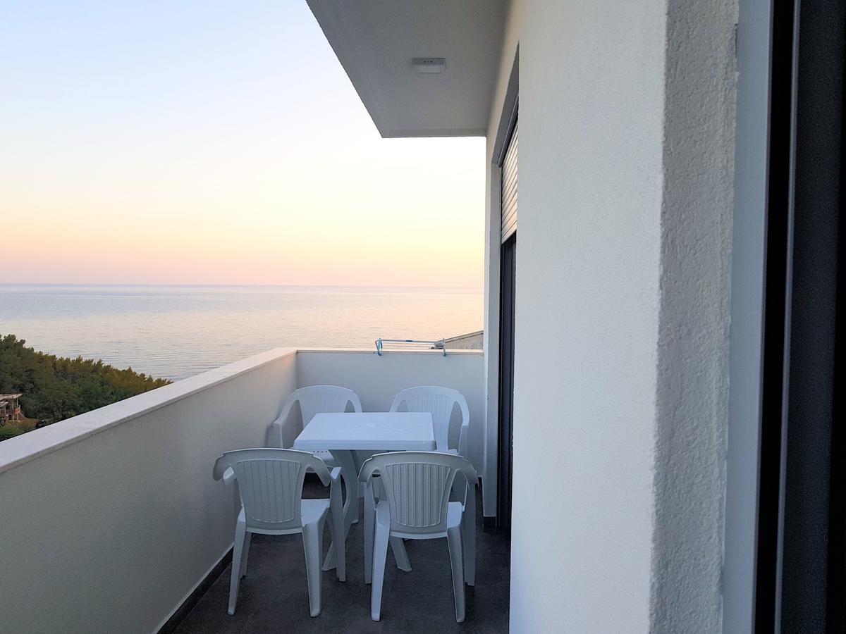 Apartment L'Ideal 울친 외부 사진
